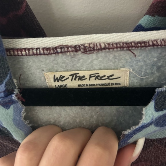 💜💙RARE💙💜FP It’s a Vibe Hoodie 💙💜 - Picture 5 of 7